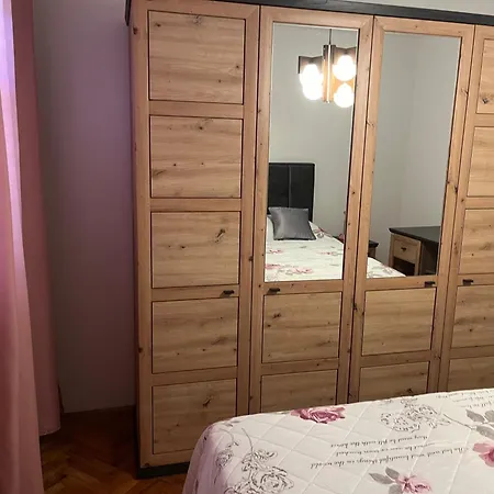 Julija Apartament Vela Luka