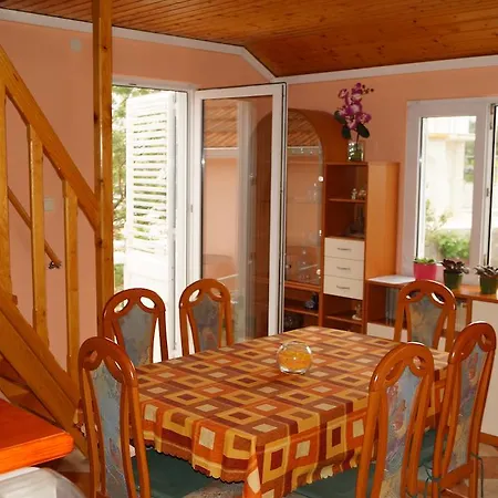 Appartement Julija *